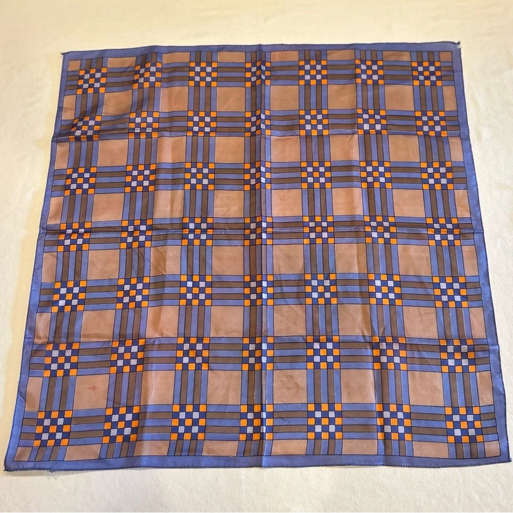 Mid Century Checkered Scarf